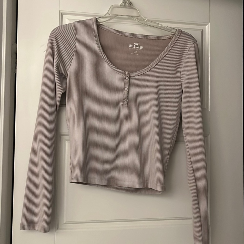 Hollister ribbed lavender top